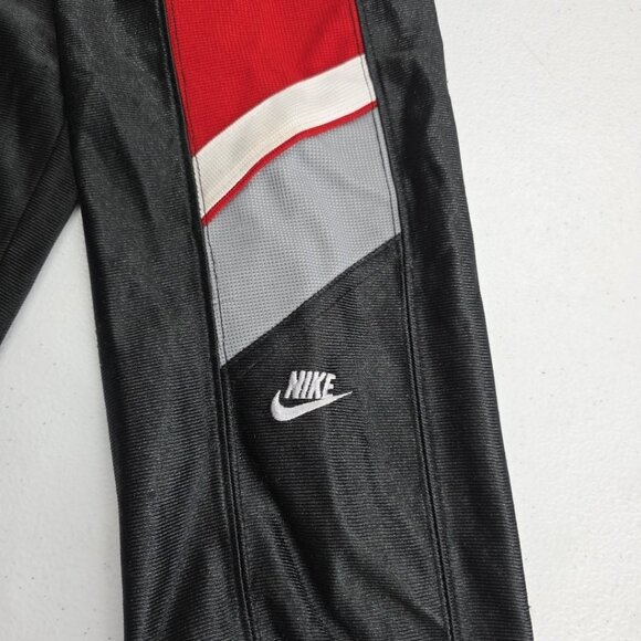 Nike Boys 2 Piece Red/Black Shirt And Pant Set Size 2T 03/2009 - Picture 13 of 16